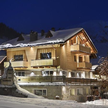 Steinbock B&B - Apartaments Livigno Exterior photo